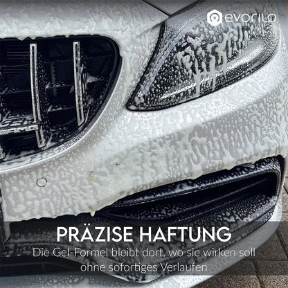 evorilo Bug Fix Insektenentferner in Aktion auf Auto mit schäumender Gel-Formel für präzise Haftung und effiziente Reinigung